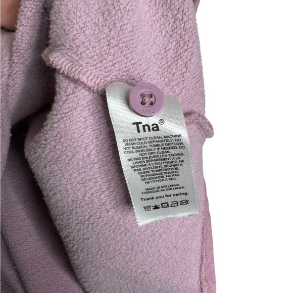 Aritzia | TNA Cozyfleece Boyfriend Button Up in Soft Orchid Small - Picture 3 of 7